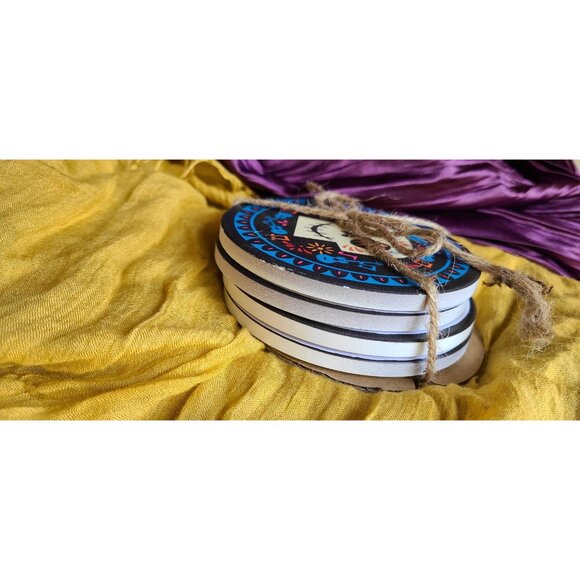 Set up for assorted coasters - Picture 4 of 7